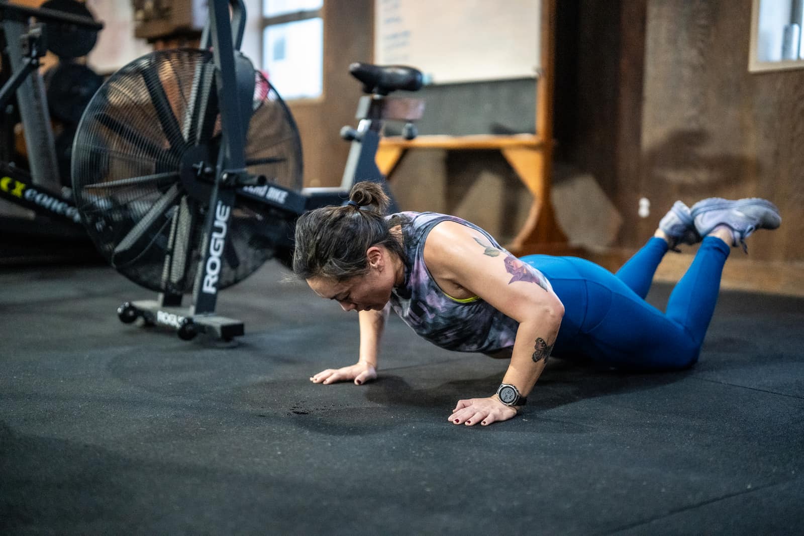 Member working through a pushup variation at Persistence Athletics, Belltown Seattle